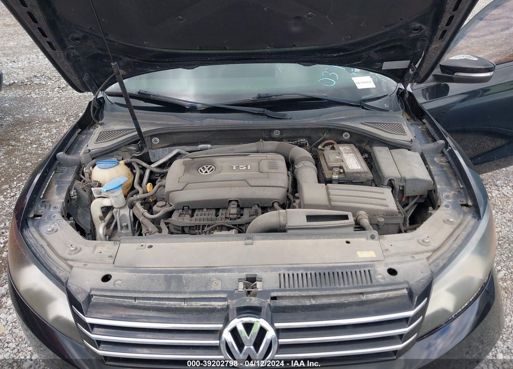 2015 VOLKSWAGEN PASSAT 1.8T WOLFSBURG EDITION VIN: 1VWAT7A3XFC037106
