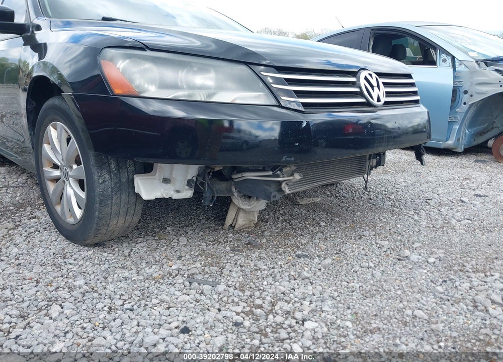 2015 VOLKSWAGEN PASSAT 1.8T WOLFSBURG EDITION VIN: 1VWAT7A3XFC037106