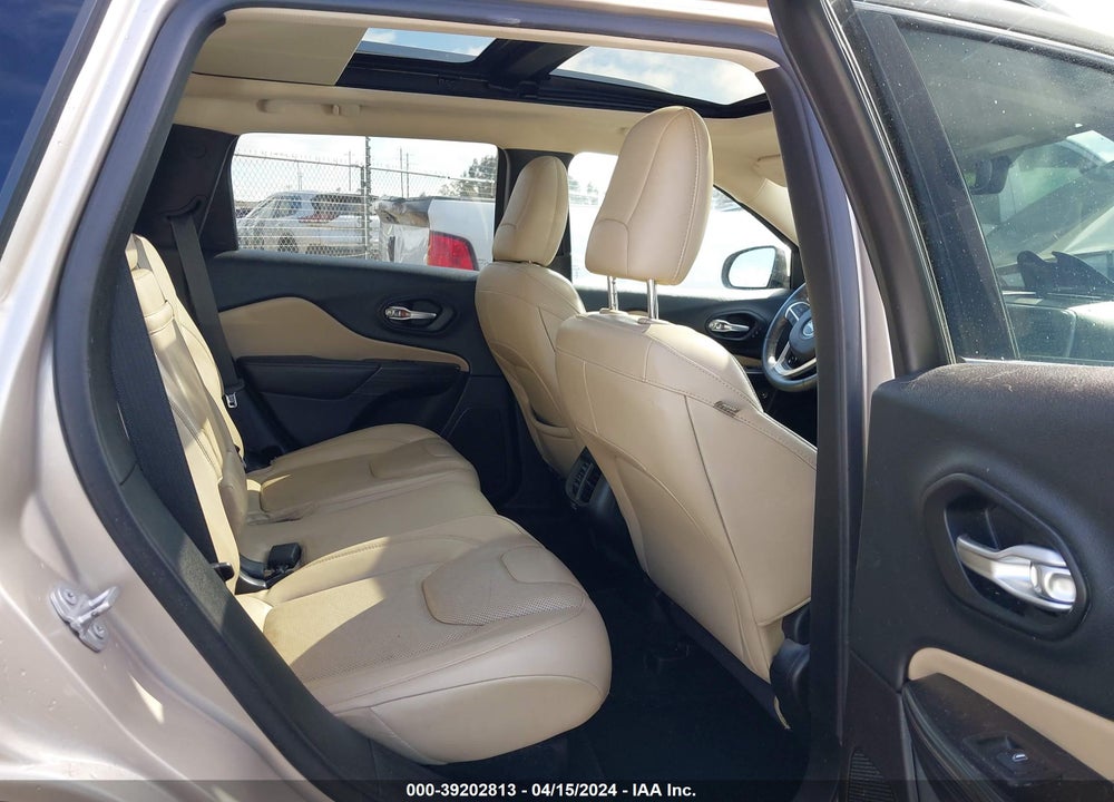 2015 JEEP CHEROKEE LIMITED VIN: 1C4PJLDS5FW628800