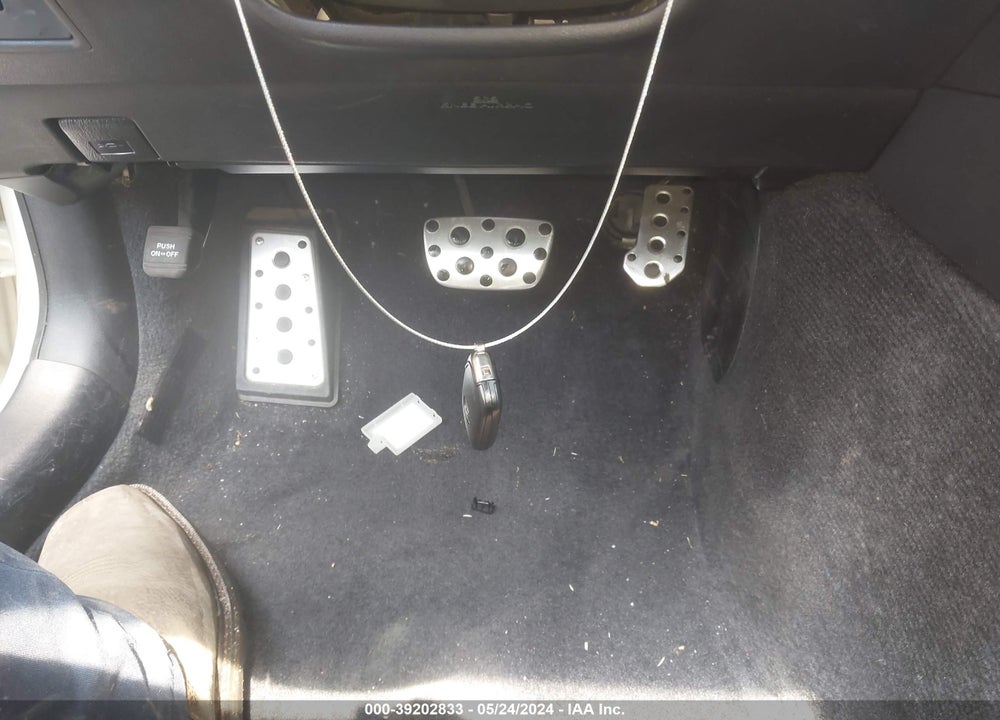 2011 LEXUS IS 250 VIN: JTHBF5C22B5137611