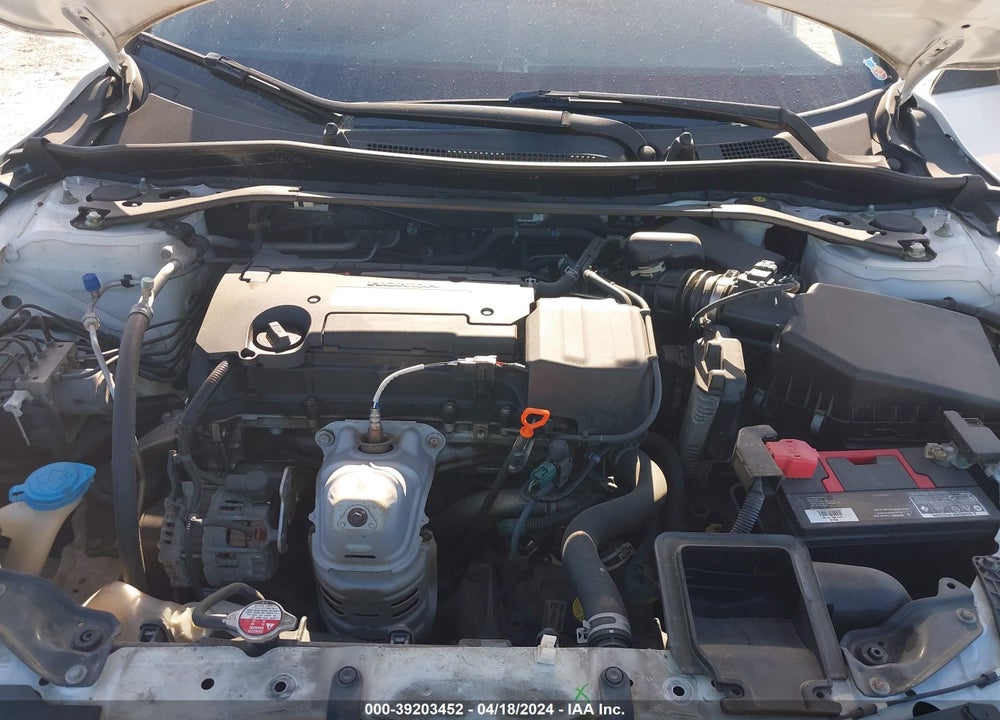 2015 HONDA ACCORD SPORT VIN: 1HGCR2F53FA215202