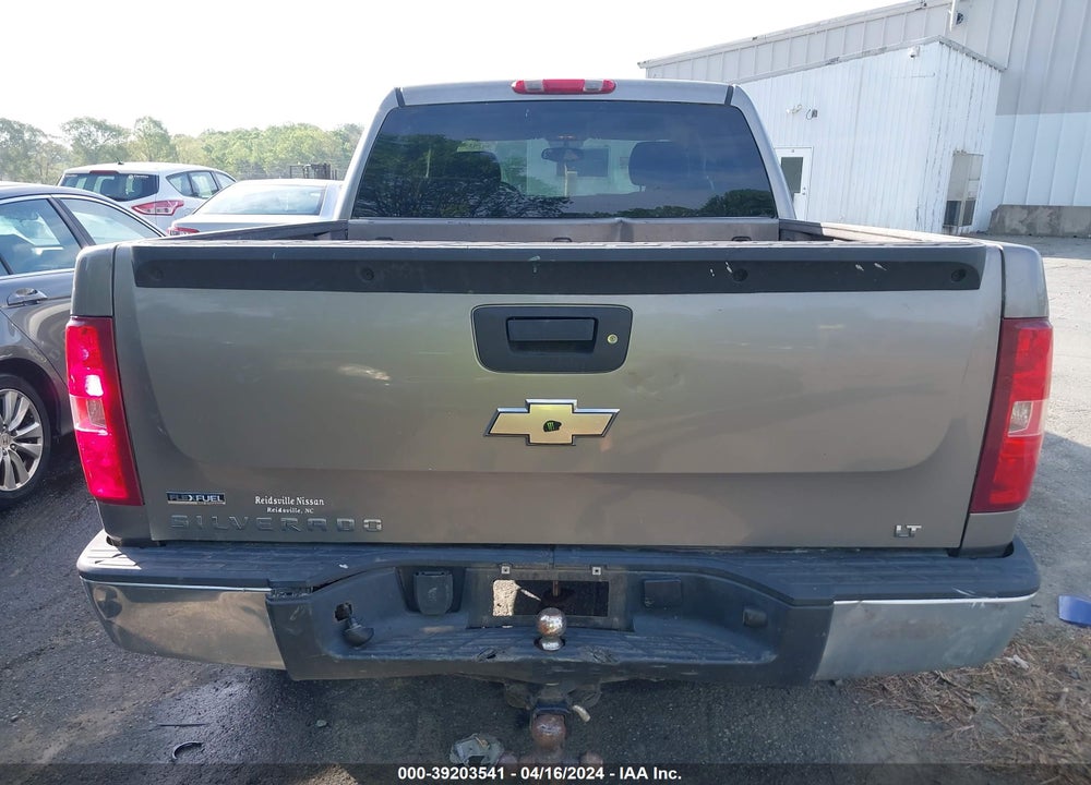 2009 CHEVROLET SILVERADO 1500 LT VIN: 3GCEK23329G116357