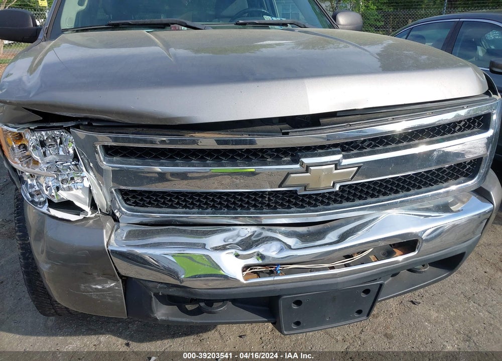 2009 CHEVROLET SILVERADO 1500 LT VIN: 3GCEK23329G116357
