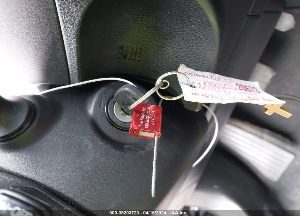 2016 TOYOTA COROLLA LE VIN: 5YFBURHE7GP482712