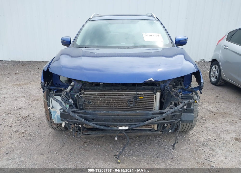 2018 NISSAN ROGUE SV VIN: KNMAT2MT8JP539048