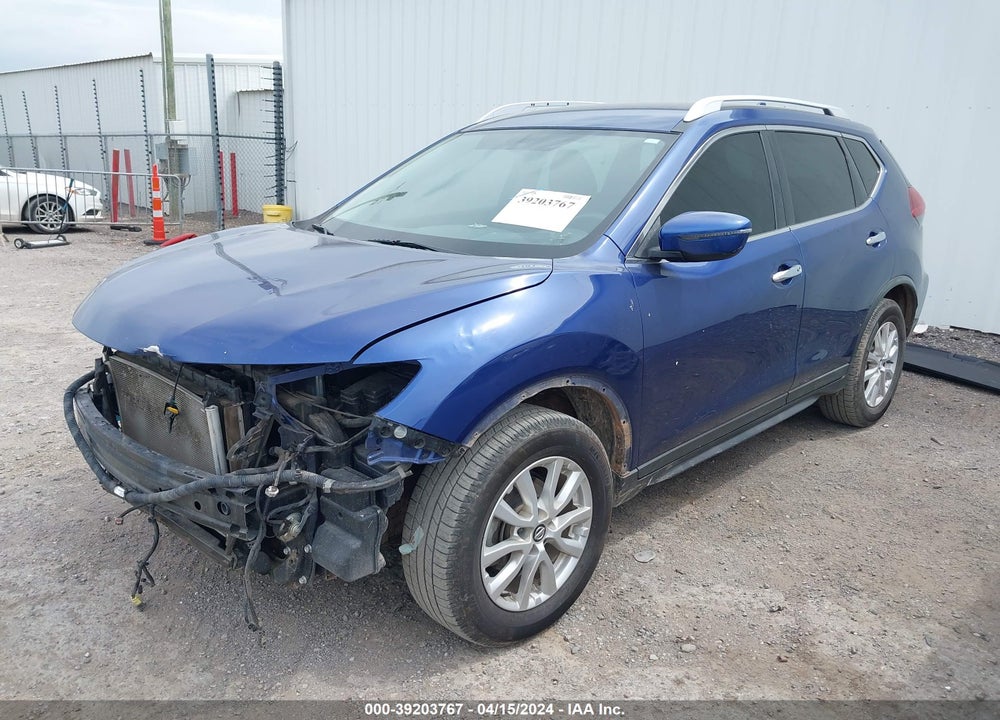 2018 NISSAN ROGUE SV VIN: KNMAT2MT8JP539048