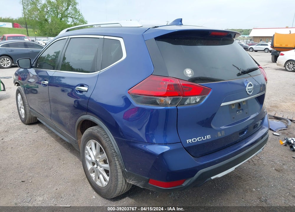 2018 NISSAN ROGUE SV VIN: KNMAT2MT8JP539048