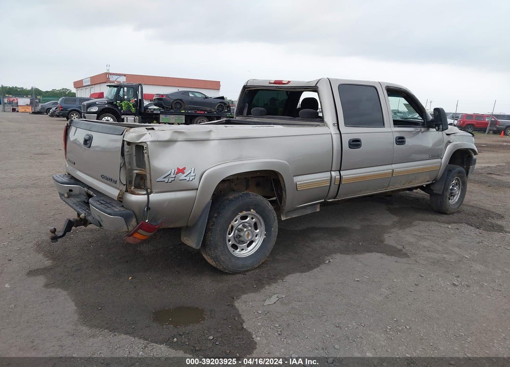 2001 CHEVROLET SILVERADO 2500HD LS VIN: 1GCHK23U71F177635
