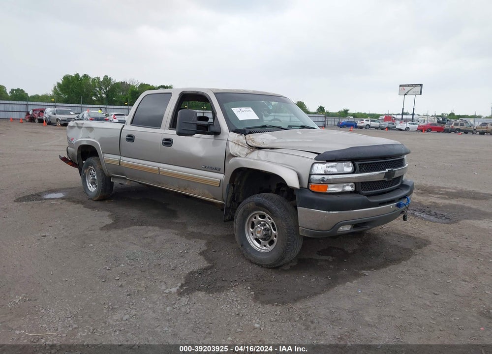 2001 CHEVROLET SILVERADO 2500HD LS VIN: 1GCHK23U71F177635