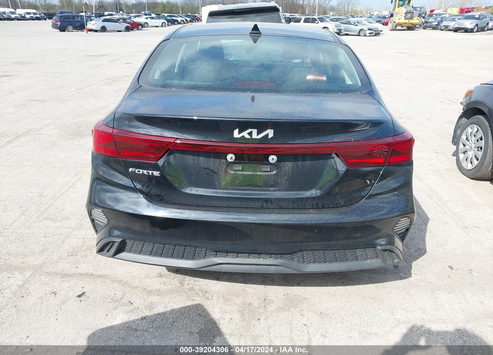 2024 KIA FORTE LXS VIN: 3KPF24AD0RE748071