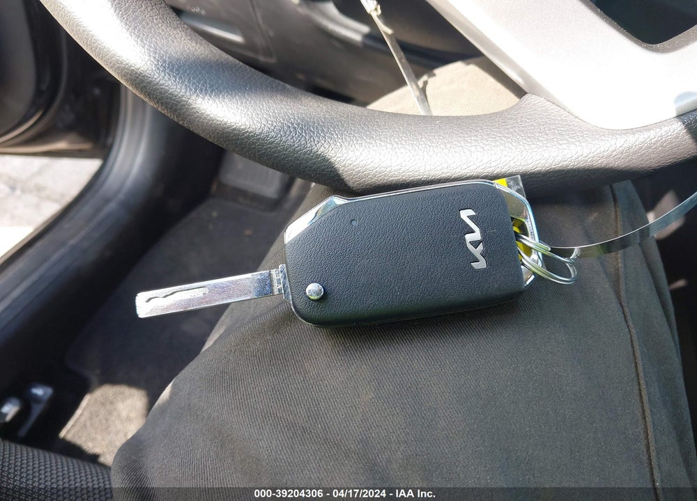 2024 KIA FORTE LXS VIN: 3KPF24AD0RE748071