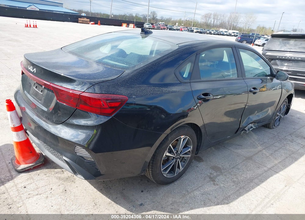 2024 KIA FORTE LXS VIN: 3KPF24AD0RE748071
