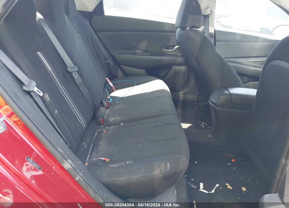 2021 HYUNDAI ELANTRA SEL VIN: 5NPLM4AG9MH009275