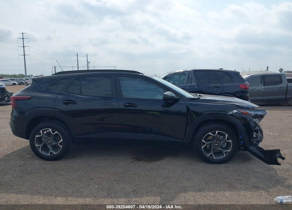 2024 CHEVROLET TRAX FWD LT VIN: KL77LHE27RC028899