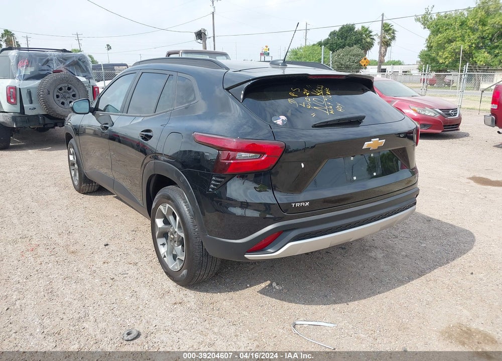 2024 CHEVROLET TRAX FWD LT VIN: KL77LHE27RC028899