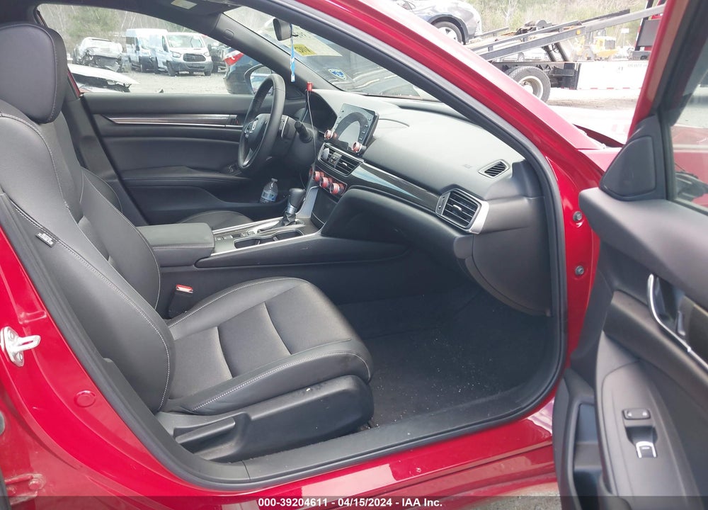 2022 HONDA ACCORD VIN: 1HGCV1F33NA015830