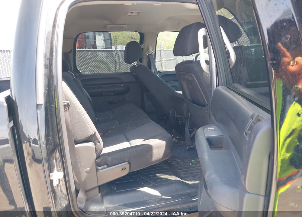 2011 CHEVROLET SILVERADO 1500 VIN: 3GCPKSE34BG322677