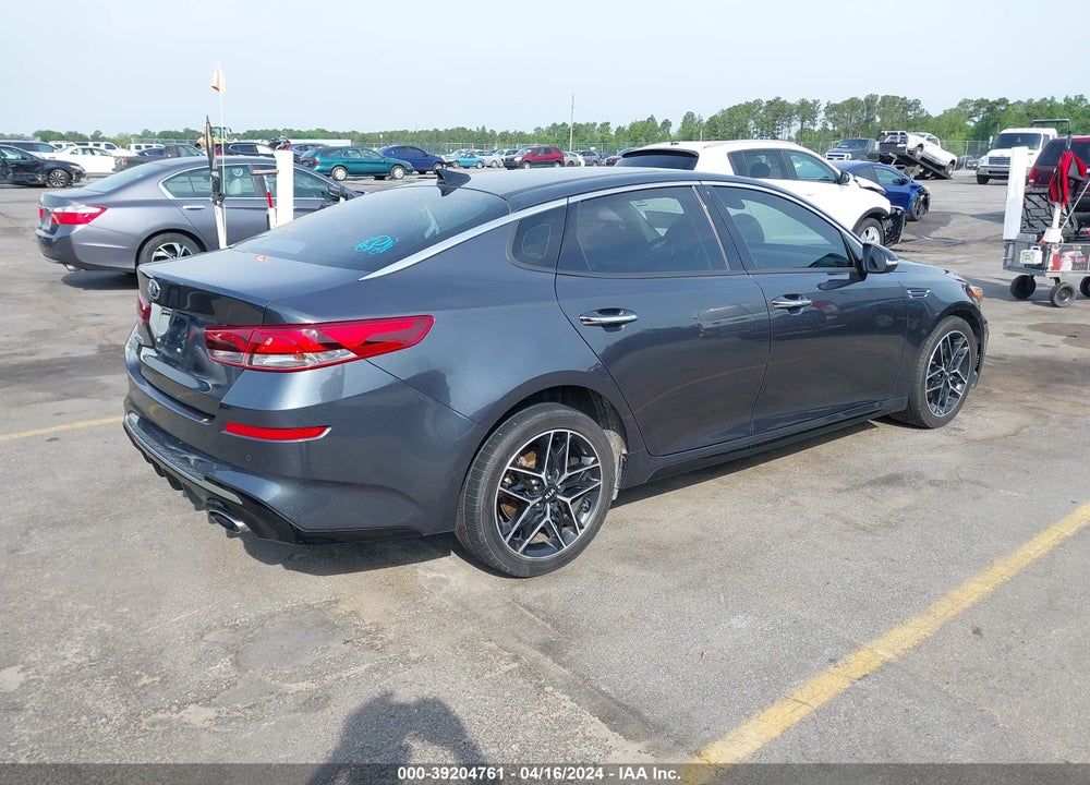 2020 KIA OPTIMA SE VIN: 5XXGT4L39LG435590
