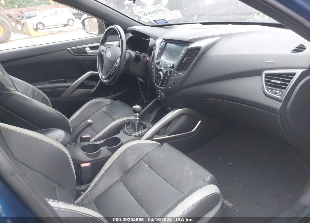 2016 HYUNDAI VELOSTER TURBO VIN: KMHTC6AE4GU278805