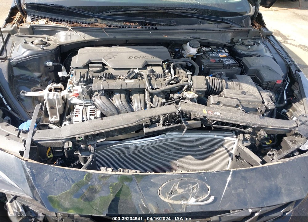 2022 HYUNDAI ELANTRA SEL VIN: 5NPLM4AG7NH077446