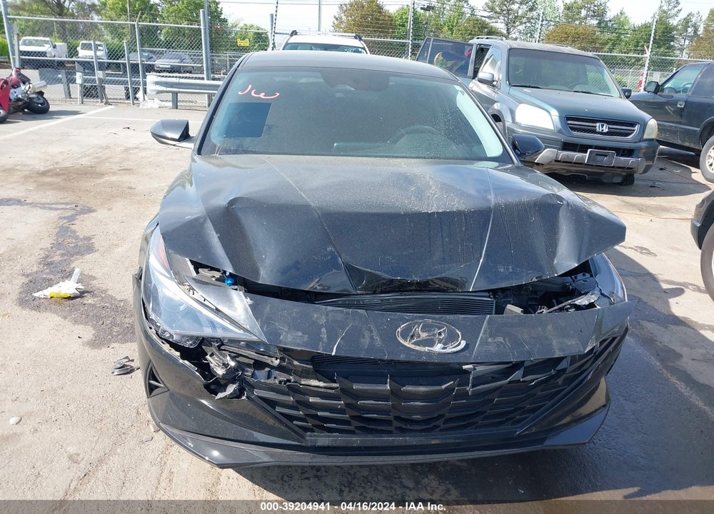 2022 HYUNDAI ELANTRA SEL VIN: 5NPLM4AG7NH077446