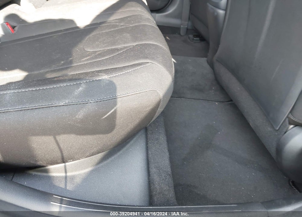 2022 HYUNDAI ELANTRA SEL VIN: 5NPLM4AG7NH077446