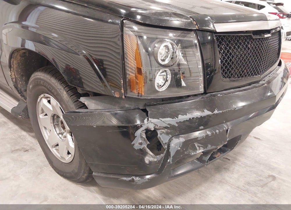 2005 CADILLAC ESCALADE ESV STANDARD VIN: 3GYFK66N45G243799