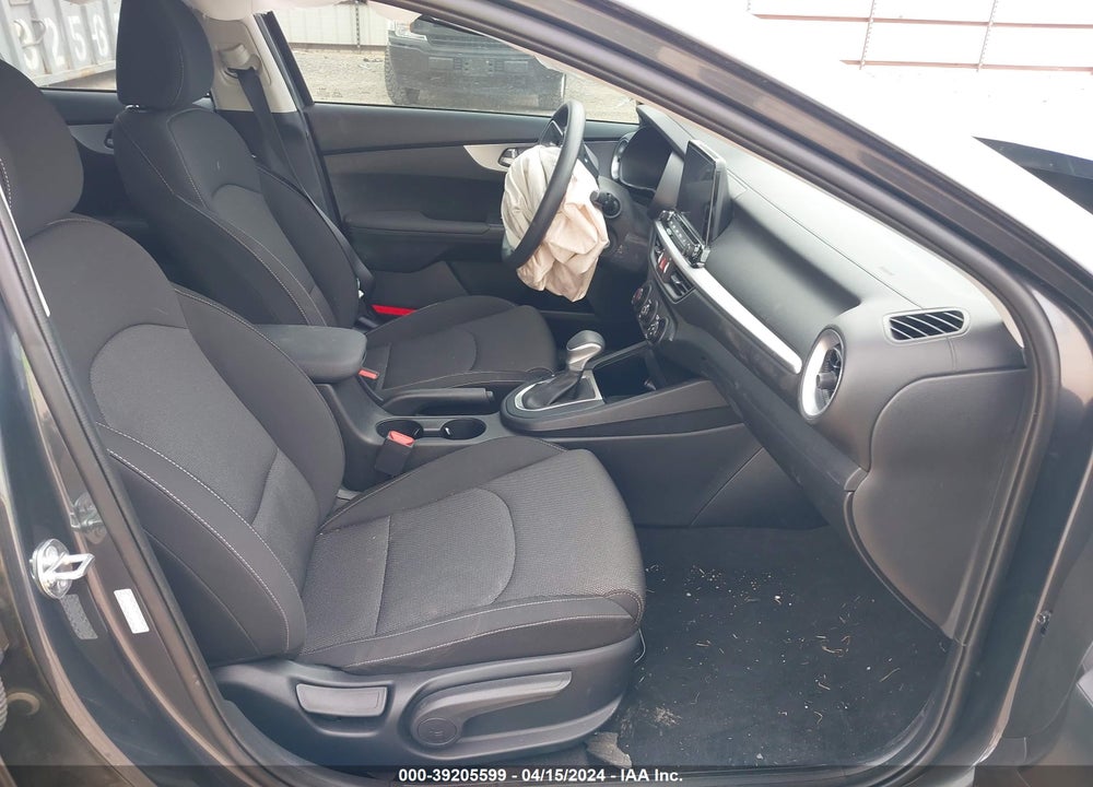 2024 KIA FORTE LXS VIN: 3KPF24AD5RE722873