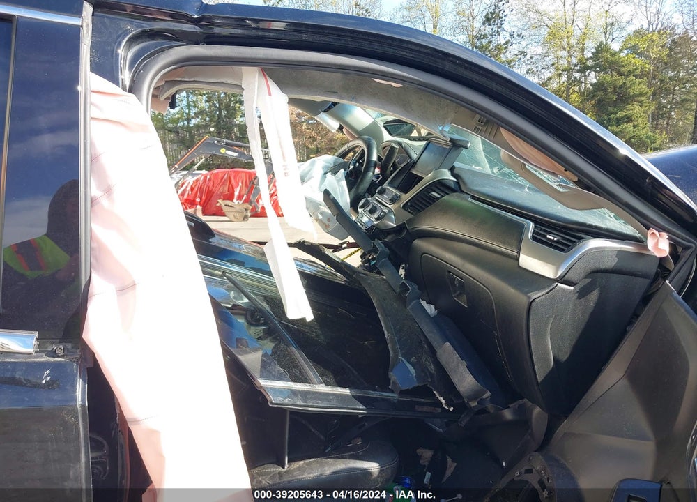 2019 CHEVROLET TAHOE LT VIN: 1GNSKBKC3KR362657