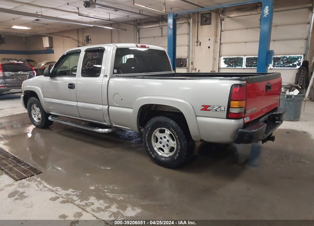 2004 GMC SIERRA 1500 SLE VIN: 2GTEK19T941136477