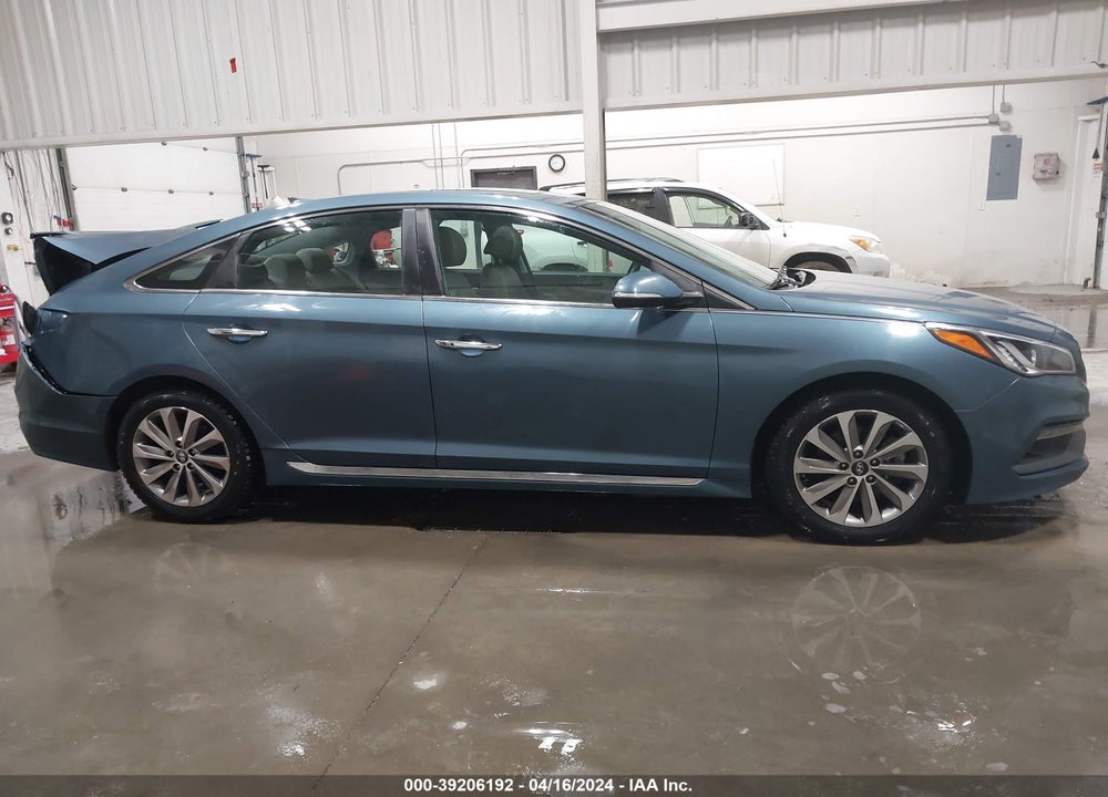 2016 HYUNDAI SONATA SPORT VIN: 5NPE34AF3GH321213