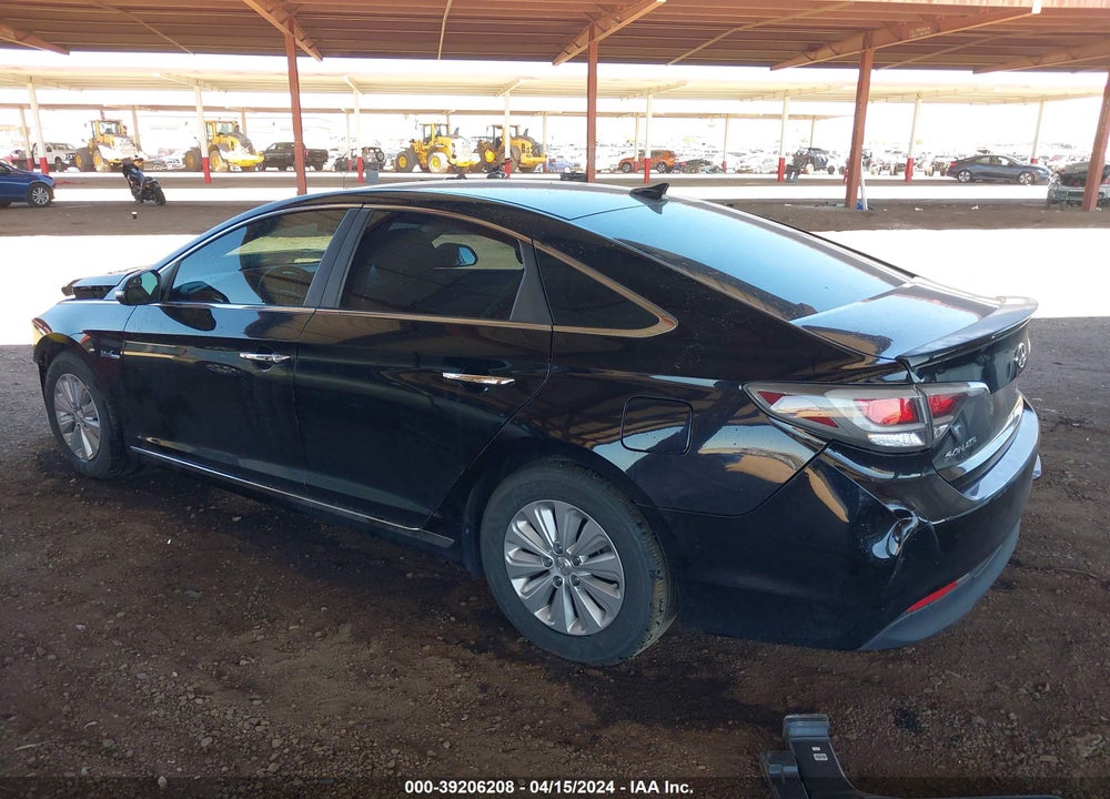 2016 HYUNDAI SONATA HYBRID SE VIN: KMHE24L1XGA031879
