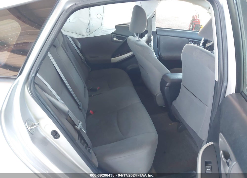 2014 TOYOTA PRIUS TWO VIN: JTDKN3DU6E0366061