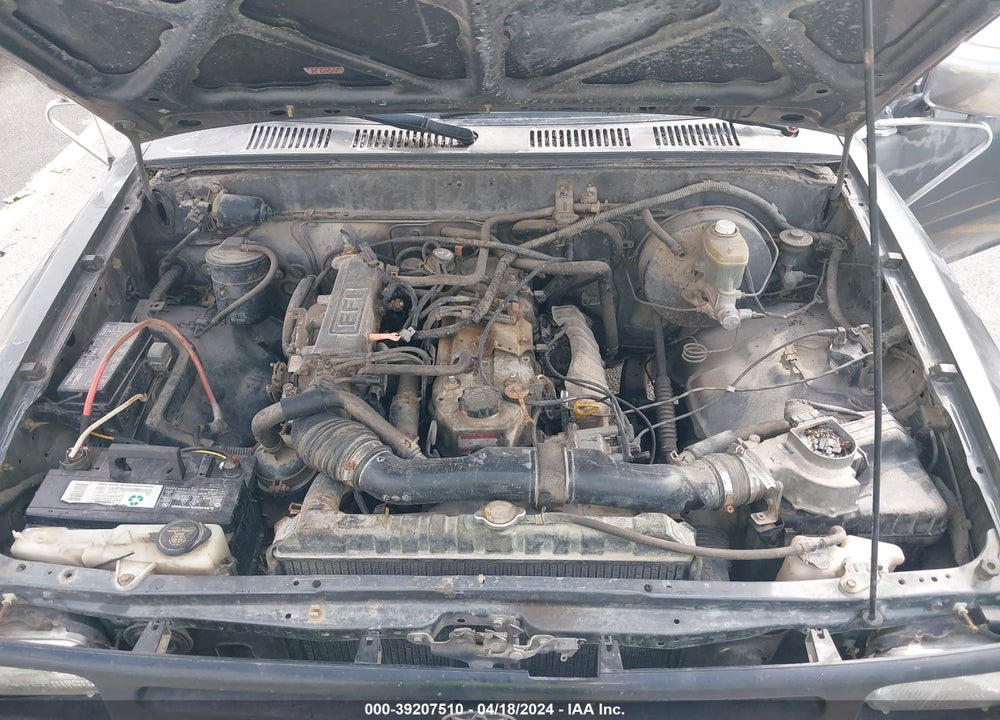 1994 TOYOTA PICKUP 1/2 TON SHORT WHEELBASE VIN: JT4RN81A0R5184175