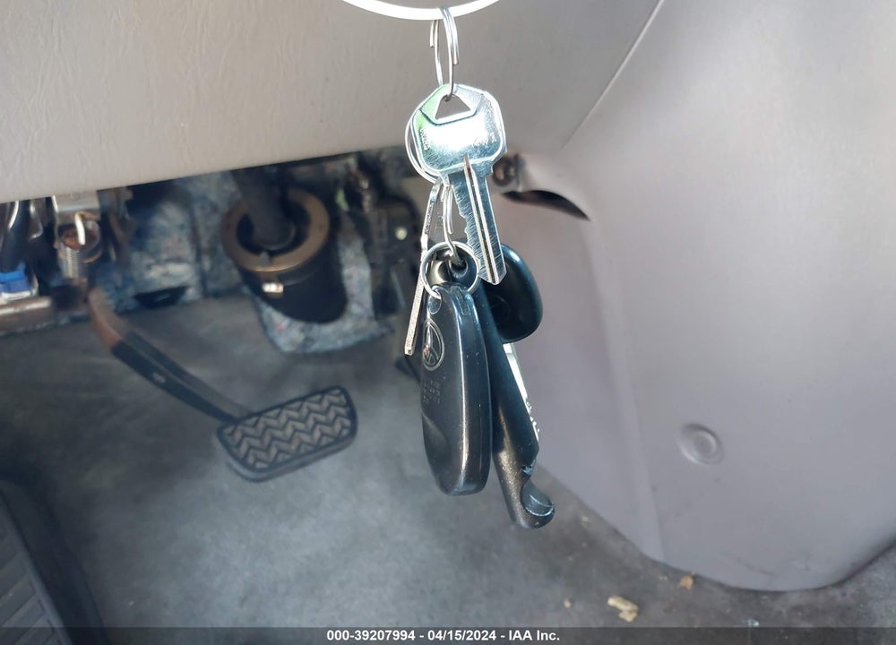 2006 TOYOTA SIENNA LE VIN: 5TDZA23C06S499779