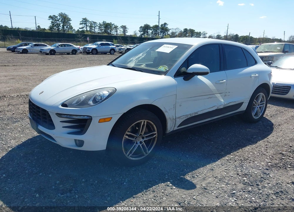 2015 PORSCHE MACAN S VIN: WP1AB2A57FLB43067
