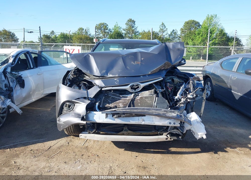 2021 TOYOTA HIGHLANDER XLE VIN: 5TDGZRAH4MS535848