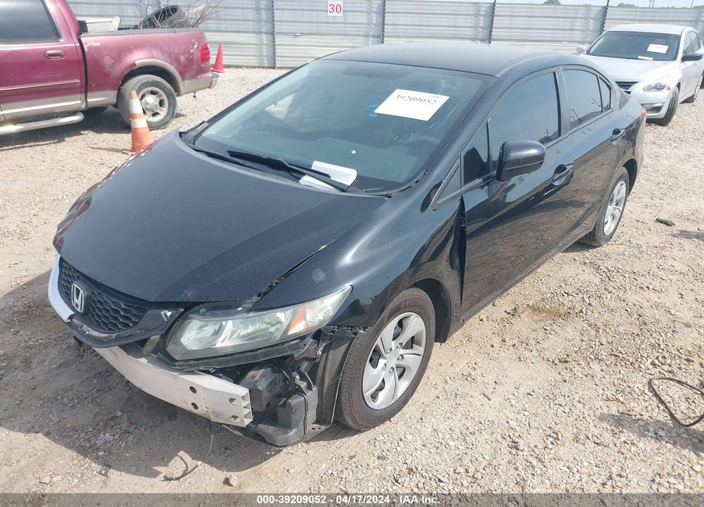 2015 HONDA CIVIC LX VIN: 19XFB2F52FE118070