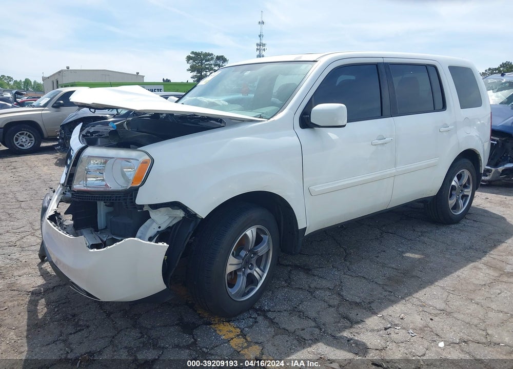 2015 HONDA PILOT SE VIN: 5FNYF3H34FB034079