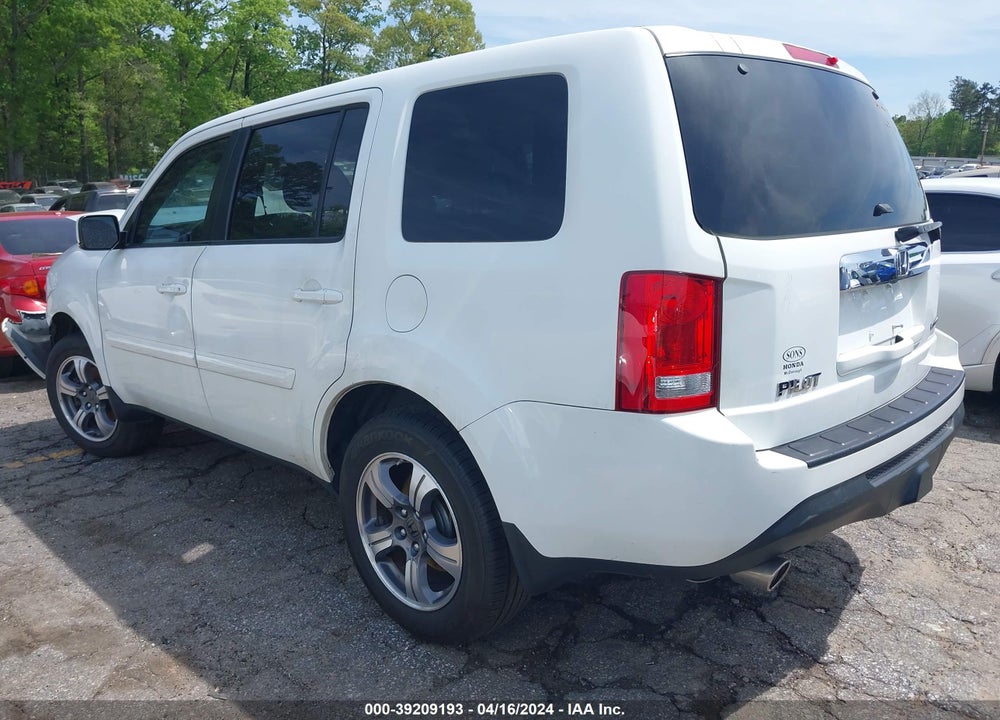 2015 HONDA PILOT SE VIN: 5FNYF3H34FB034079