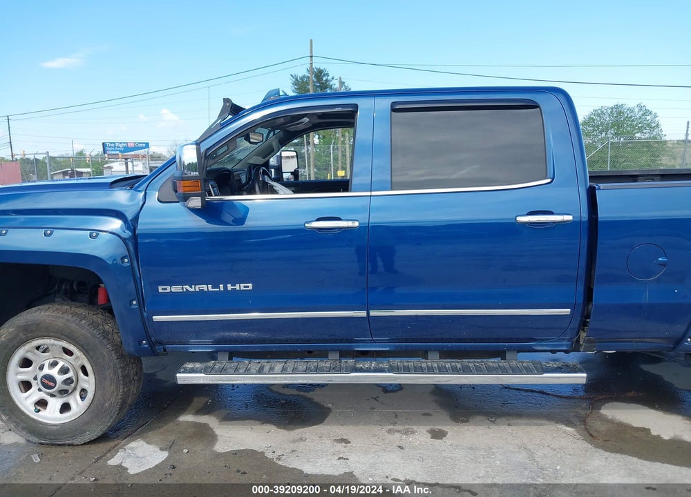 2016 GMC SIERRA 2500HD DENALI VIN: 1GT12UE84GF191949