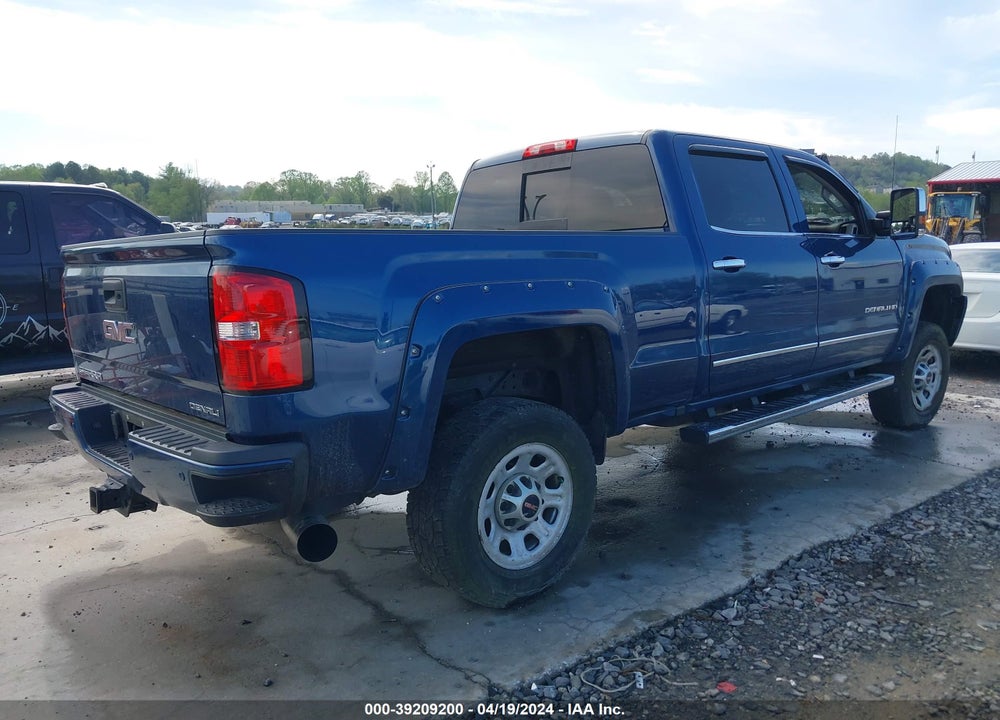2016 GMC SIERRA 2500HD DENALI VIN: 1GT12UE84GF191949