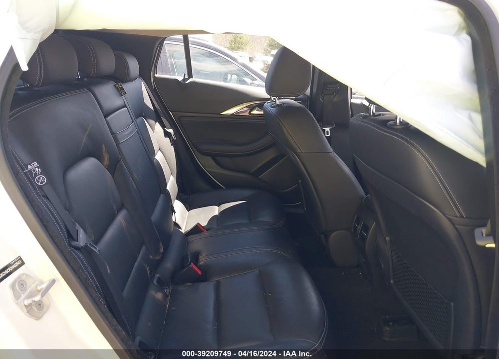 2017 INFINITI QX30 PREMIUM VIN: SJKCH5CR2HA025451