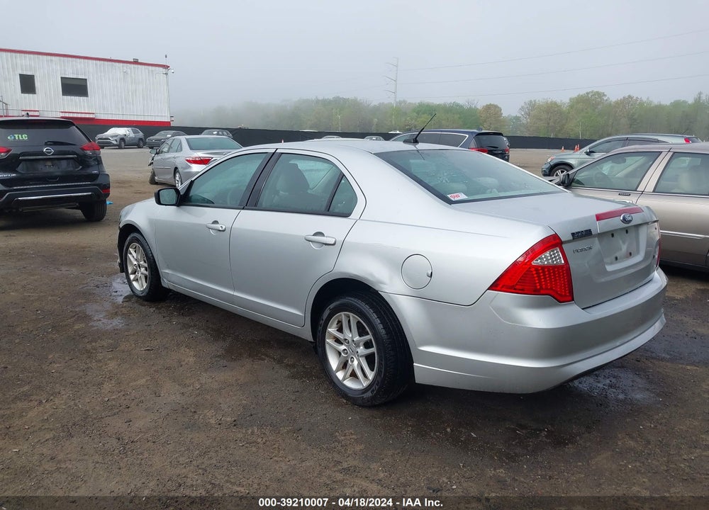 2010 FORD FUSION S VIN: 3FAHP0GA6AR267731