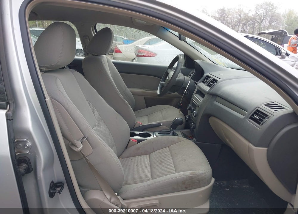 2010 FORD FUSION S VIN: 3FAHP0GA6AR267731