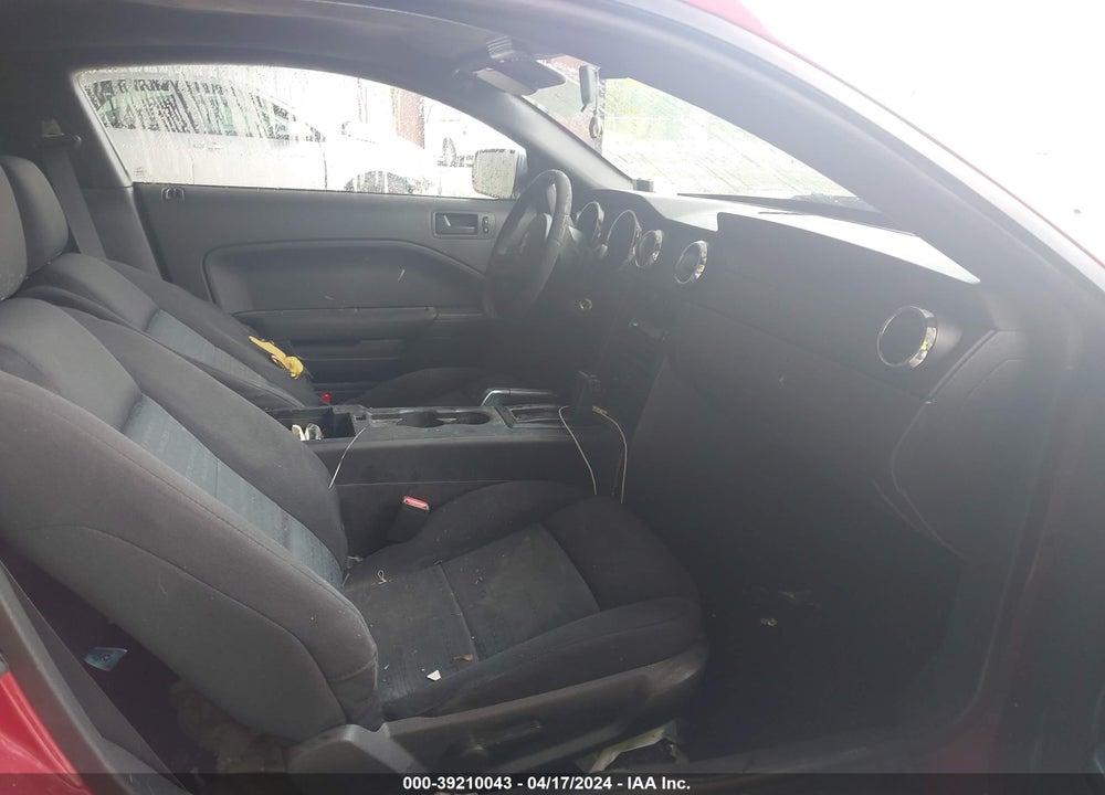 2007 FORD MUSTANG V6 DELUXE/V6 PREMIUM VIN: 1ZVFT80N575265986