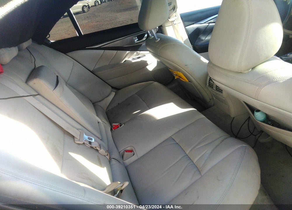 2017 INFINITI Q50 3.0T SIGNATURE EDITION VIN: JN1EV7AP5HM741831
