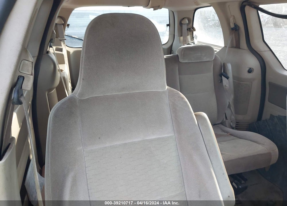 2006 FORD FREESTAR SE VIN: 2FMZA51696BA01476
