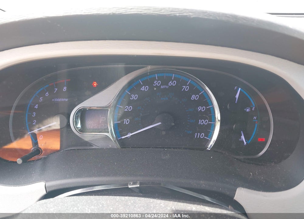 2011 TOYOTA SIENNA XLE VIN: 5TDDK3DC3BS009213