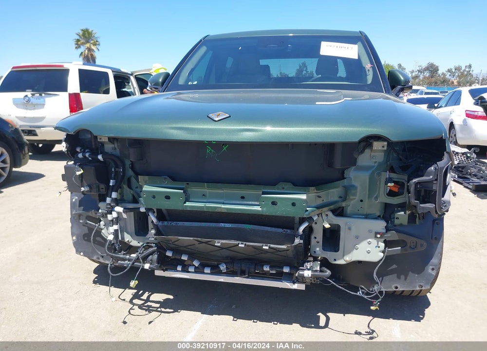2022 RIVIAN R1T ADVENTURE VIN: 7FCTGAAA5NN008542